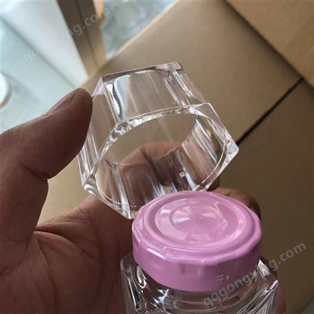 六棱燕窝瓶 家用鲜炖即食加厚透明空罐果酱瓶玻璃罐
