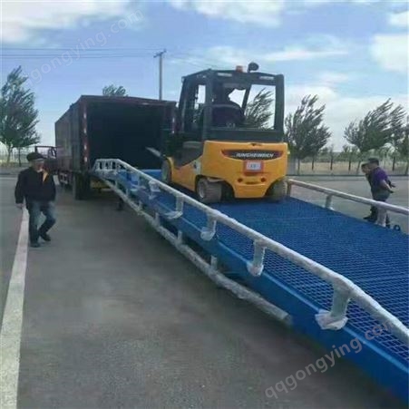 国安GADCQ移动登车桥现货 大吨位移动式登车桥 移动卸货平台 叉车过桥